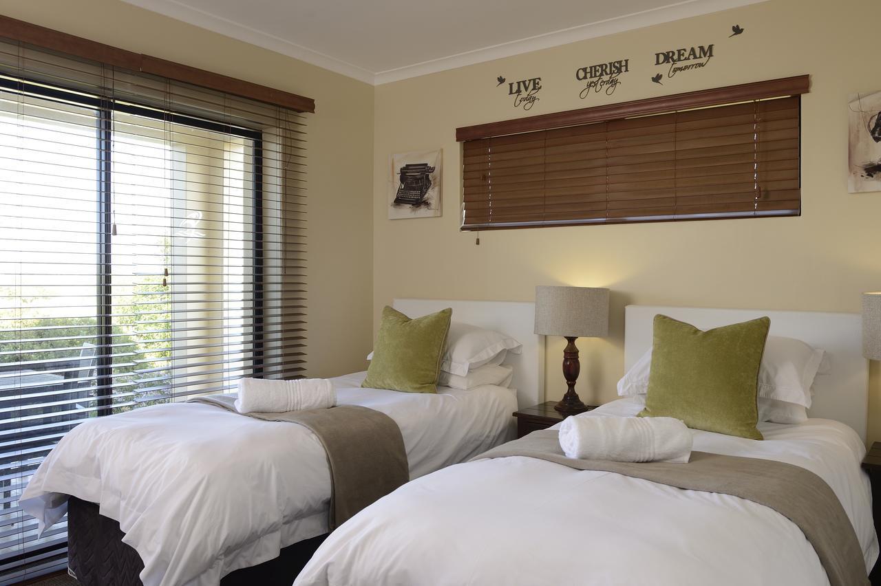 Langebaan Country Estate Apartment Exterior photo